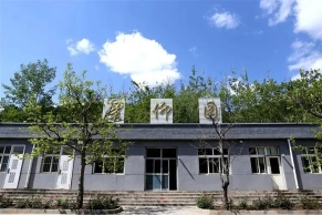 景仰园公墓，营业时间是几点？班车