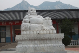 佛山陵园弥勒佛