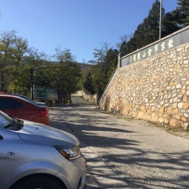 金山陵园位置交通与环境实景解析