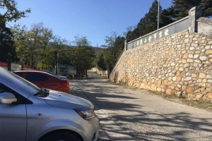 金山陵园位置交通与环境实景解析